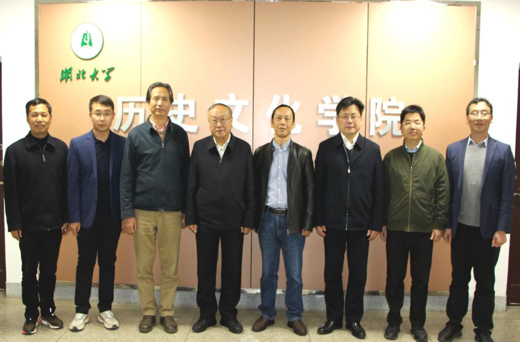 校党委书记谢红星调研历史文化学院人才工作